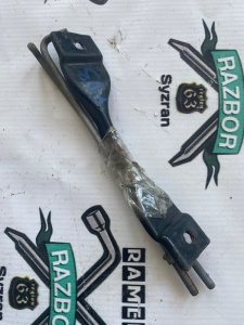 Крепление аккумулятора Honda Civic FD3