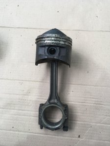 Поршень Mitsubishi Legnum