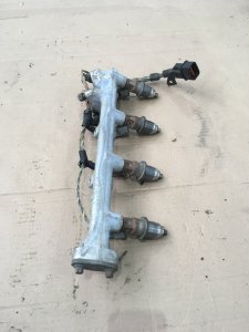 Топливная рейка Mitsubishi Legnum