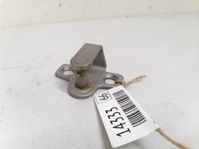 Петля замка двери Mercedes A-Class W168