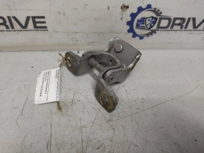 Петля двери верхняя Mercedes W163