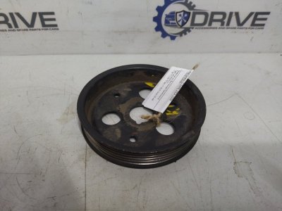 Шкив помпы KIA Cerato 2004-2006 LD
