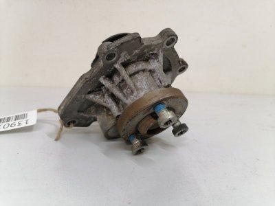 Насос водяной ( помпа ) Opel Astra H Zafira B