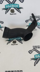 Патрубок воздушного фильтра Toyota Corolla Fielder NZE144