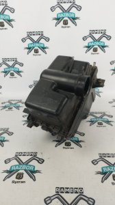 Корпус воздушного фильтра Nissan Serena 2006 с25