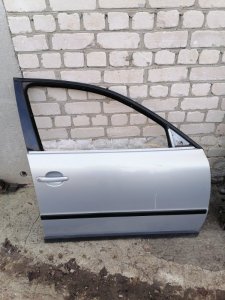 Дверь боковая Volkswagen Passat 1989