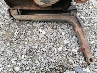 Рычаг подвески нижний Volkswagen 96-02 T4