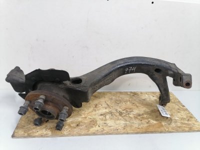Кулак поворотный Volkswagen Passat B5