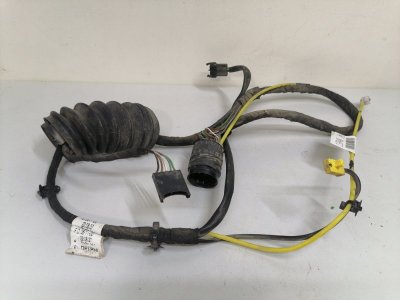 Проводка двери Mercedes A-Class W168