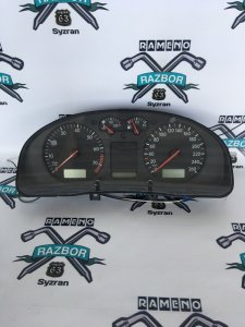 Панель приборов Volkswagen Passat 1998 B5