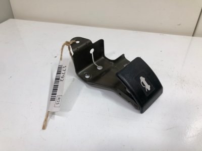 Ручка открывания капота Nissan X-Trail T30