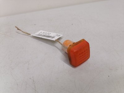 Поворотник в крыле Ford Fiesta MK3
