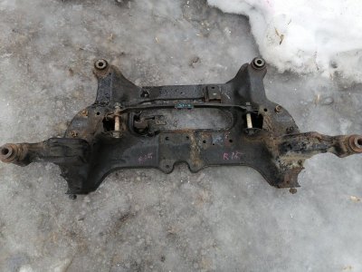 Балка подвески Nissan X-Trail T30