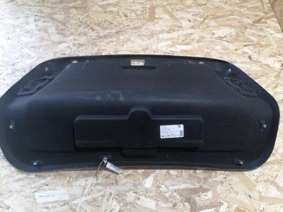 Обшивка крышки багажника Volkswagen Passat B6
