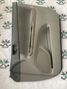 Обшивка боковой двери Toyota Camry ACV30