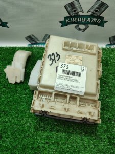 Блок предохранителей Toyota Prius 2007 NHW20