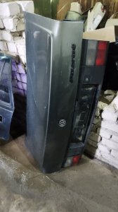 Крышка багажника Volkswagen Passat B3