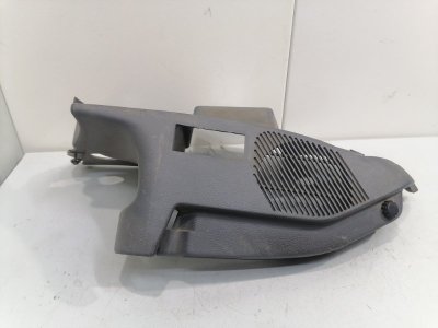 Кронштейн полки Ford Fiesta MK3
