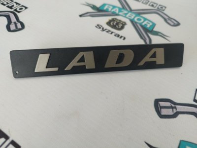 Эмблема Lada 2109