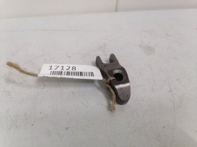 Кронштейн форсунки Hyundai KIA D4FA D4FB