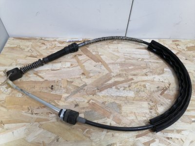 Трос кпп VW Passat B6 B7