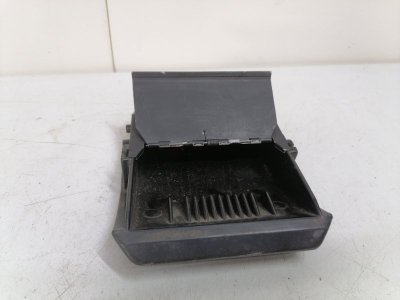 Пепельница Ford Fiesta MK3