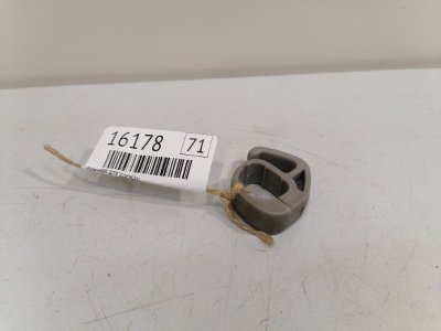 Крючок для одежды Kia Rio 1