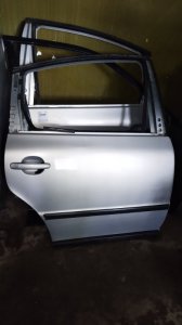 Дверь боковая Volkswagen Passat 1998 B5