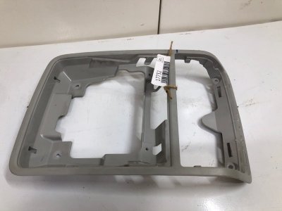 Рамка плафона Volkswagen Passat B6