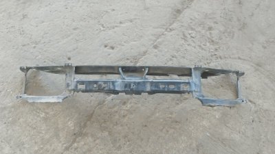 Nose cut Volkswagen Passat 1989