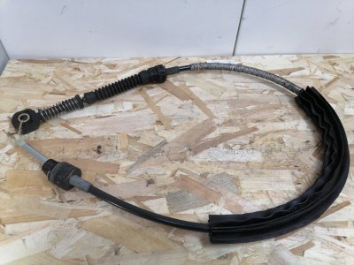Трос кпп Volkswagen Passat B6