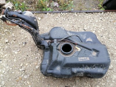 Бак топливный Volkswagen Passat B4