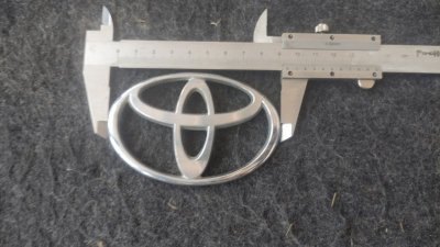 Эмблема Toyota