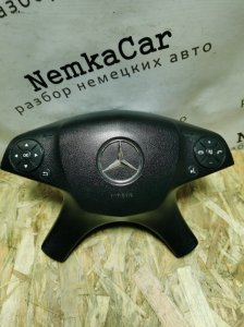 Подушка безопасности в руль Mercedes C-Class W204 2010 C180 CGI