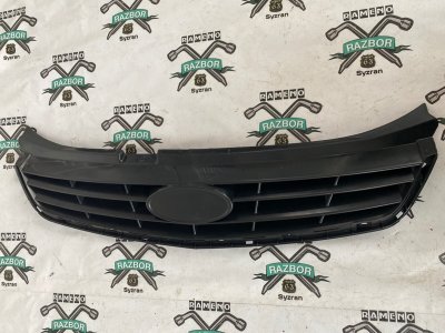 Решетка радиатора LADA Priora