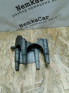 Кронштейн топливного фильтра Mercedes Vito 2008 639