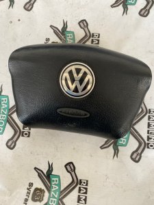 Подушка безопасности в руль Volkswagen Passat 1998 B5