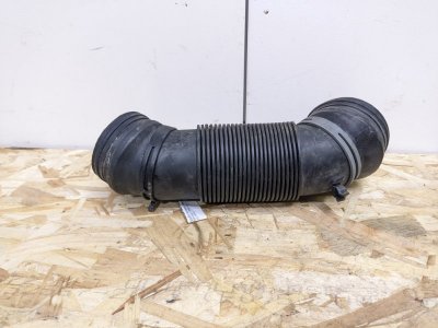 Патрубок воздушного фильтра Volkswagen Passat B6