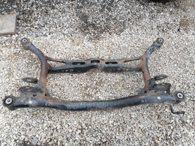 Балка подвески Volkswagen Passat B6 B7 CC