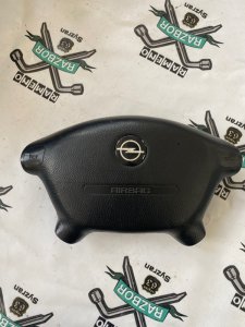 Подушка безопасности в руль Opel Vectra B