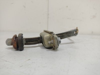 Ограничитель двери Rover 400