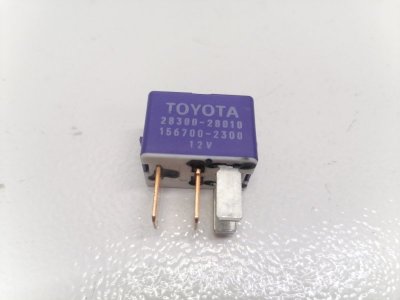 Реле Toyota Corolla E150