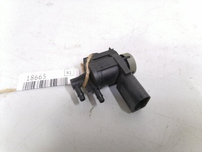 Клапан электромагнитный Volkswagen Passat B6