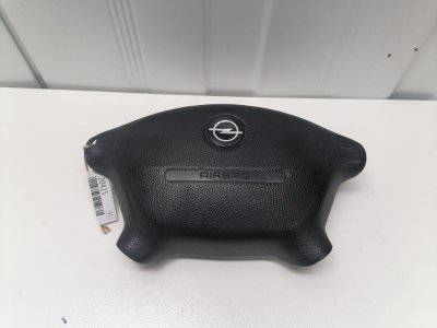 Подушка безопасности в руль Opel Omega B