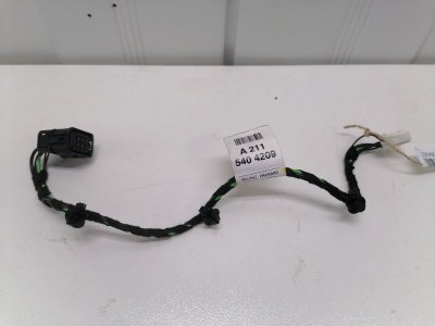 Проводка двери Mercedes W211