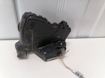 Замок двери Toyota Corolla E150