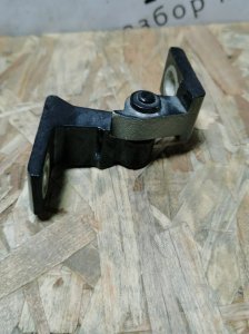 Петля двери Volkswagen Tiguan 2010 5N1