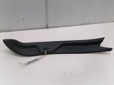 Обшивка двери багажника Citroen C3