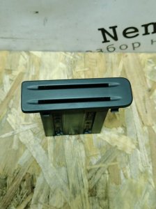 Бардачок Volkswagen Tiguan 2009 5N1