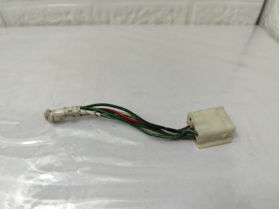 Фишка разъем Toyota Prius 1998 NHW10